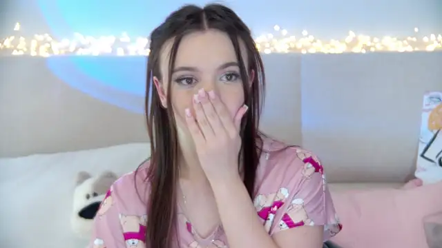 ElisabethDavis online show from January 21, 9:15 pm