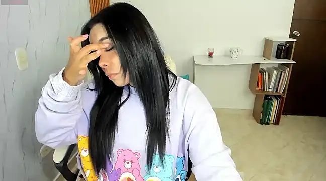 aleja belle online show from March 7, 12:12 pm