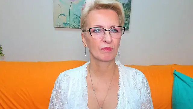 Snapshot of iamyourdream89 chatting on October 14, 6:58 am iamyourdream89 online show from October 14, 6:58 am