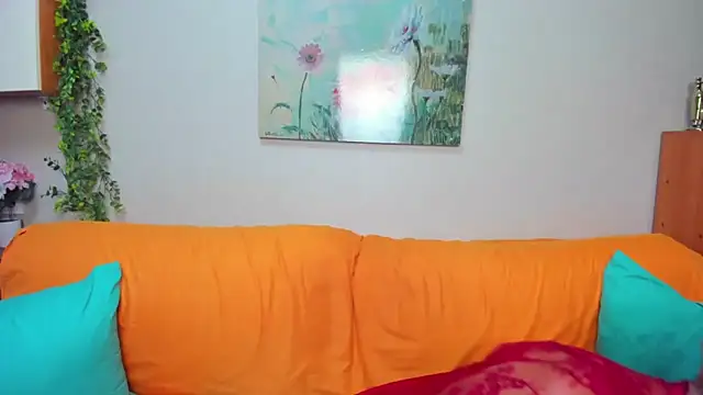 Snapshot of iamyourdream89 chatting on October 19, 12:28 pm iamyourdream89 online show from October 19, 12:28 pm