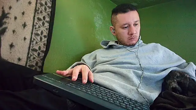 sweet cock28 online show from January 20, 3:50 pm