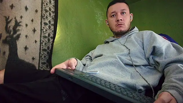 sweet cock28 online show from January 23, 3:22 pm