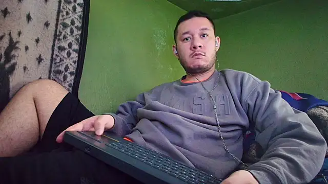 sweet cock28 online show from February 20, 3:52 pm