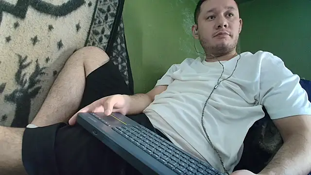 sweet cock28 online show from September 23, 3:15 pm