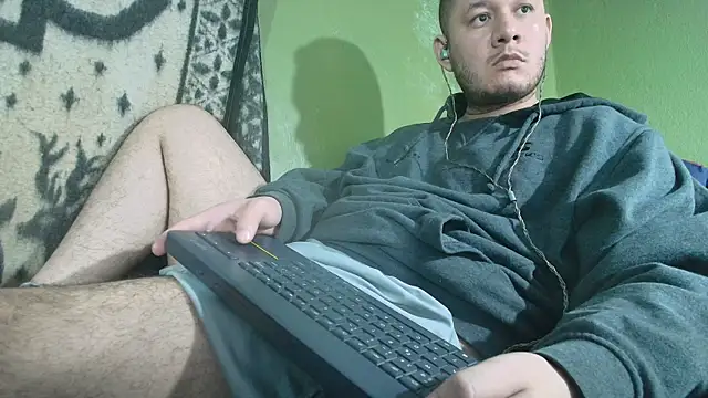 sweet cock28 online show from October 10, 3:44 pm