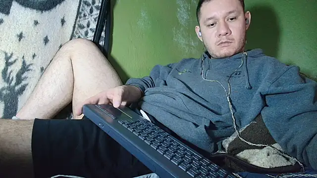 sweet cock28 online show from October 14, 3:40 am