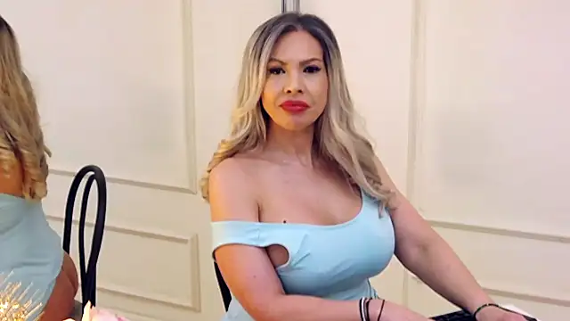 Snapshot of SashaAllford chatting on March 11, 12:17 pm SashaAllford online show from March 11, 12:17 pm