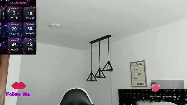 Snapshot of natasha_logan_ chatting on January 28, 4:08 am natasha logan online show from January 28, 4:08 am