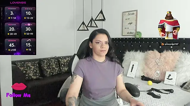 Snapshot of natasha_logan_ chatting on March 7, 10:13 am natasha logan online show from March 7, 10:13 am