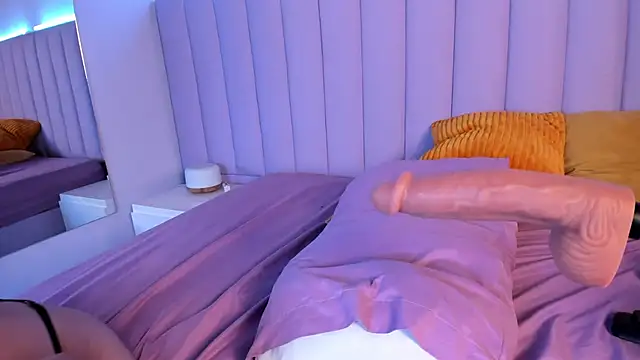 abbytheran online show from December 11, 10:27 pm