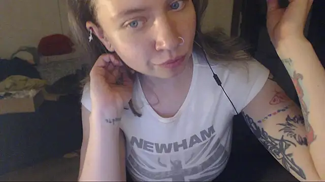 Snapshot of amanda_kiss_kiss chatting on January 11, 3:09 pm amanda kiss kiss online show from January 11, 3:09 pm