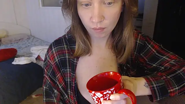 Snapshot of amanda_kiss_kiss chatting on January 12, 1:37 pm amanda kiss kiss online show from January 12, 1:37 pm