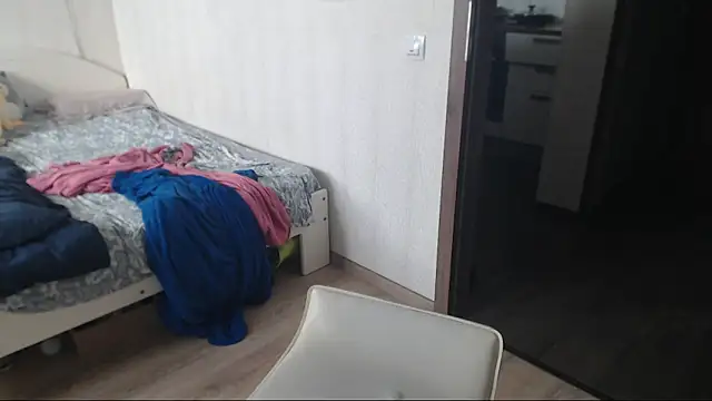 Snapshot of amanda_kiss_kiss chatting on February 22, 11:24 am amanda kiss kiss online show from February 22, 11:24 am