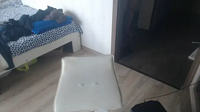 Snapshot of amanda_kiss_kiss chatting on September 13, 11:43 am amanda kiss kiss online show from September 13, 11:43 am