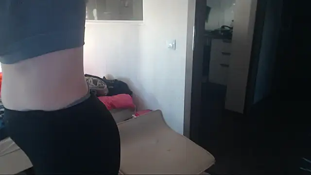 Snapshot of amanda_kiss_kiss chatting on October 18, 1:45 pm amanda kiss kiss online show from October 18, 1:45 pm