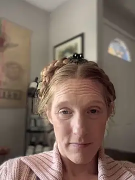 GoldenFlameGoddess online show from February 27, 10:09 pm