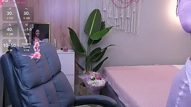 Molly Jons online show from March 23, 7:20 am