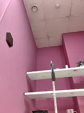 Love Lysa  online show from February 4, 5:31 am