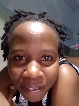 Queentesi online show from February 15, 5:28 pm