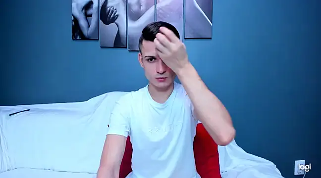 andboyfor6 online show from December 22, 12:38 pm