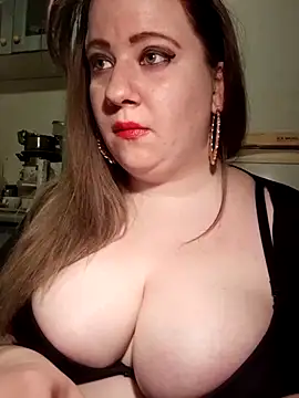 Snapshot of D_Marinna chatting on February 9, 6:47 pm D Marinna online show from February 9, 6:47 pm