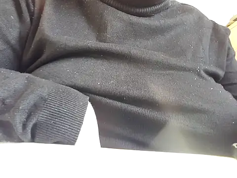 Snapshot of D_Marinna chatting on February 10, 1:44 pm D Marinna online show from February 10, 1:44 pm