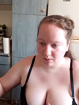 Snapshot of D_Marinna chatting on March 17, 12:14 pm D Marinna online show from March 17, 12:14 pm