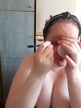 Snapshot of D_Marinna chatting on March 19, 11:39 am D Marinna online show from March 19, 11:39 am