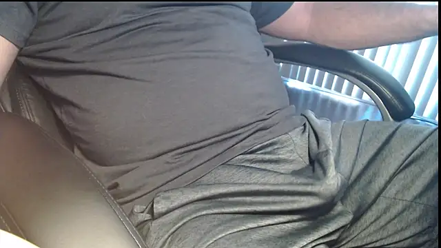 Snapshot of jdcfnmhard chatting on March 7, 2:12 pm jdcfnmhard online show from March 7, 2:12 pm