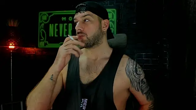 LexXHardy online show from February 6, 8:29 am