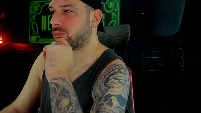 LexXHardy online show from February 8, 7:37 am