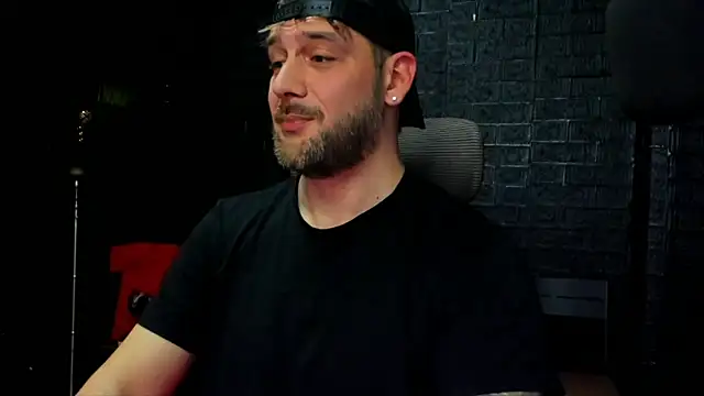 LexXHardy online show from March 11, 9:15 pm