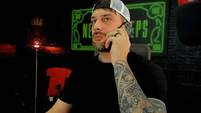 LexXHardy online show from March 17, 8:07 am