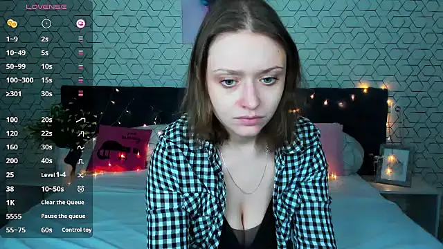 Linda Bryant online show from February 2, 12:19 am