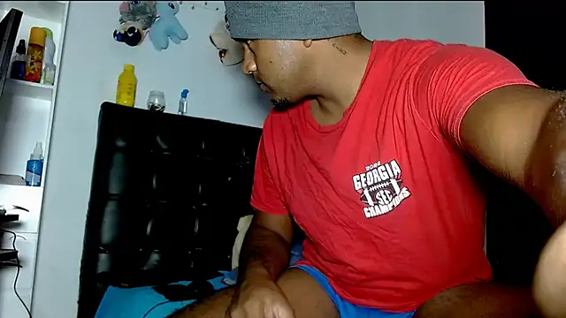 master95 online show from February 26, 7:05 pm