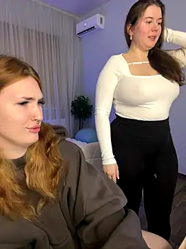 Snapshot of _Chlo__e chatting on September 26, 9:08 pm Chlo e online show from September 26, 9:08 pm