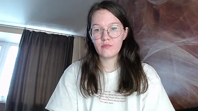 Snapshot of MiriamOr chatting on January 17, 10:11 am MiriamOr online show from January 17, 10:11 am