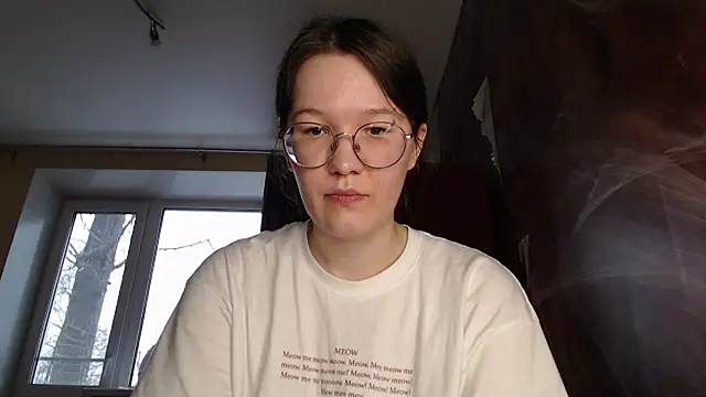 Snapshot of MiriamOr chatting on January 19, 7:04 am MiriamOr online show from January 19, 7:04 am