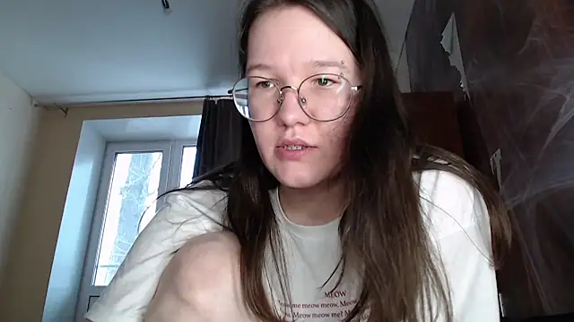 Snapshot of MiriamOr chatting on January 20, 10:29 am MiriamOr online show from January 20, 10:29 am