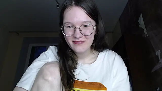 Snapshot of MiriamOr chatting on January 24, 1:57 pm MiriamOr online show from January 24, 1:57 pm