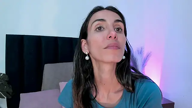 Nina Cavaali online show from March 20, 11:56 pm