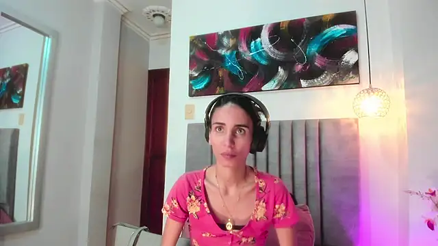 Nina Cavaali online show from October 5, 2:26 pm