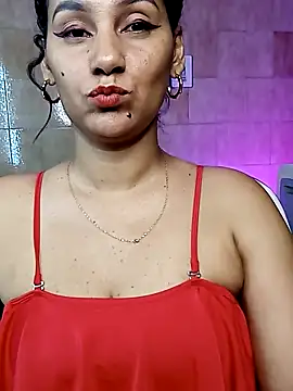 Leticia goddes online show from March 15, 1:30 am