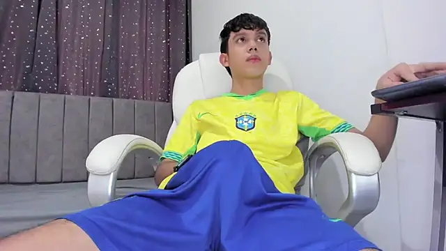 The skinnyguys online show from January 13, 9:20 pm