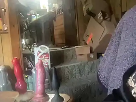 44jon44 online show from December 4, 9:57 pm