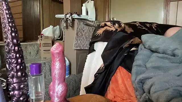 44jon44 online show from October 29, 2:30 pm