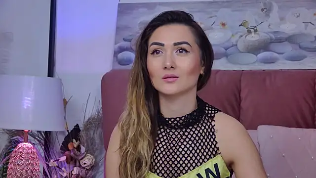 NicolLopeze online show from February 6, 3:20 pm