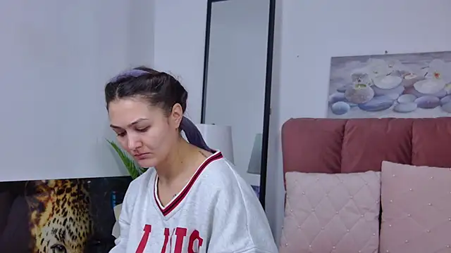 NicolLopeze online show from February 26, 7:20 am