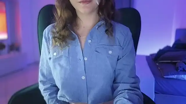 Snapshot of Durghetta chatting on January 19, 3:21 pm Durghetta online show from January 19, 3:21 pm