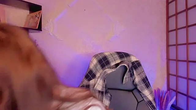 KateCuddle online show from January 21, 6:33 am